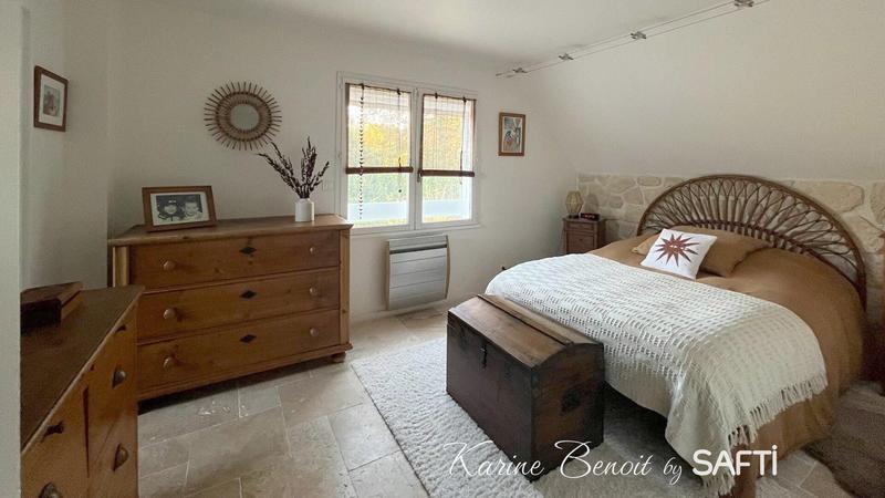 Maison - 237 m² - 8 pièces