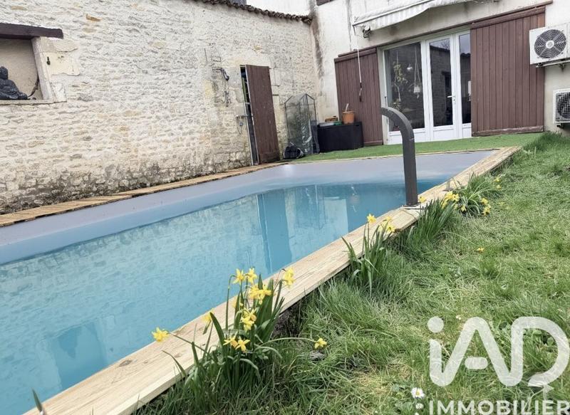 Maison - 90 m² - 3 pièces