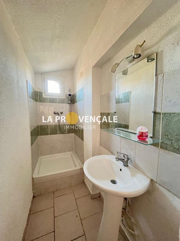 Studio - 37 m² - 1 pièce