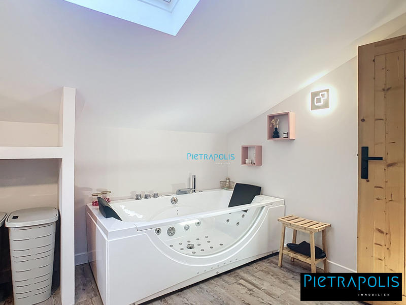 Maison - 125 m² - 5 pièces