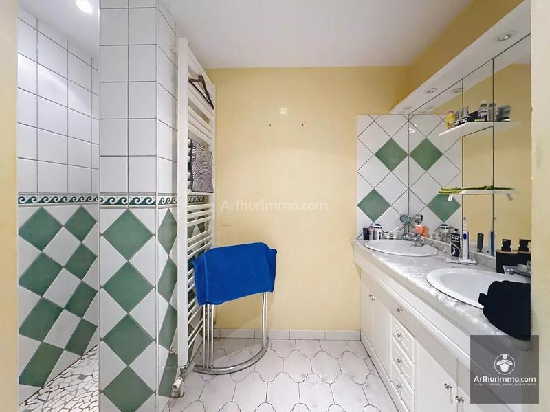 Maison - 140 m² - 7 pièces