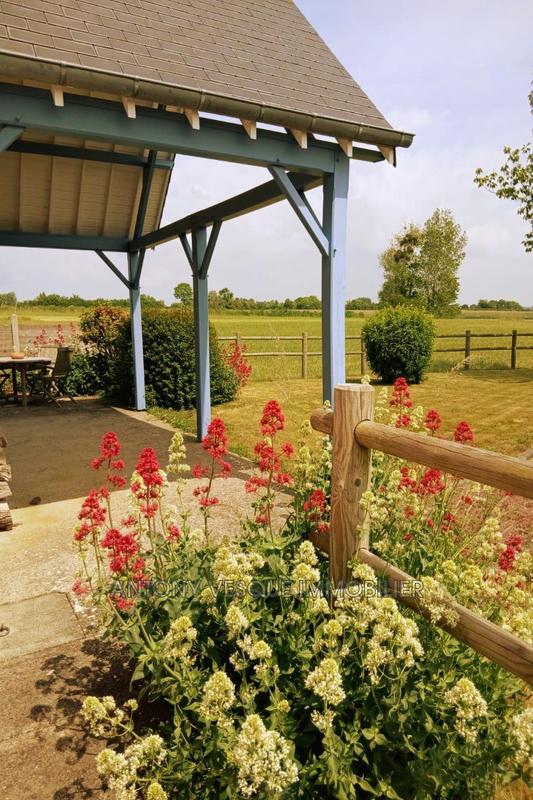 Maison - 151 m² - 7 pièces