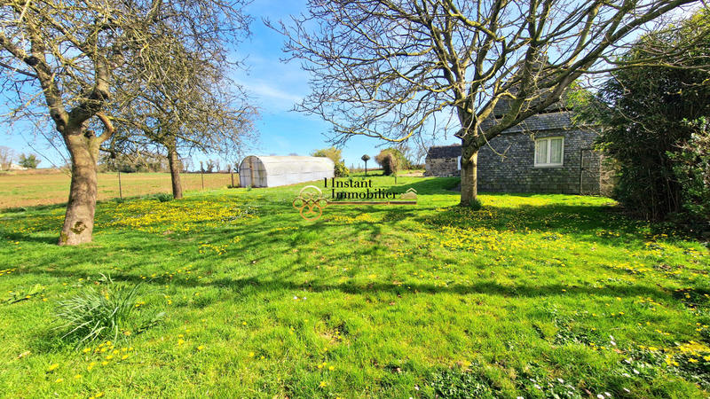 Demeure - 240 m² - 9 pièces