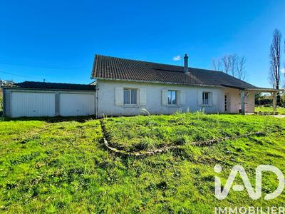 Maison - 140 m² - 5 pièces