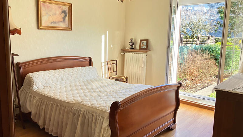 Maison - 104 m² - 6 pièces