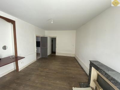 Maison - 169 m² - 5 pièces