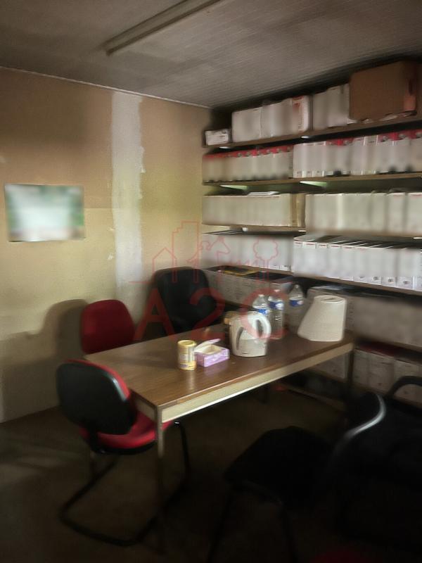 Local d'activité / Entrepôt - 924 m²