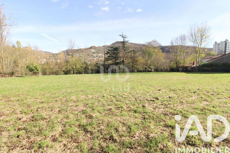 Terrain - 1 050 m²