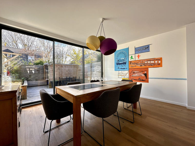 Maison - 121 m² - 5 pièces