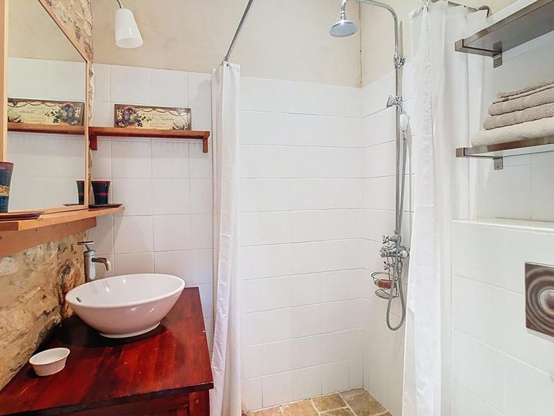 Maison - 280 m² - 7 pièces