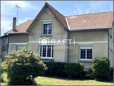 Maison - 249 m² - 13 pièces