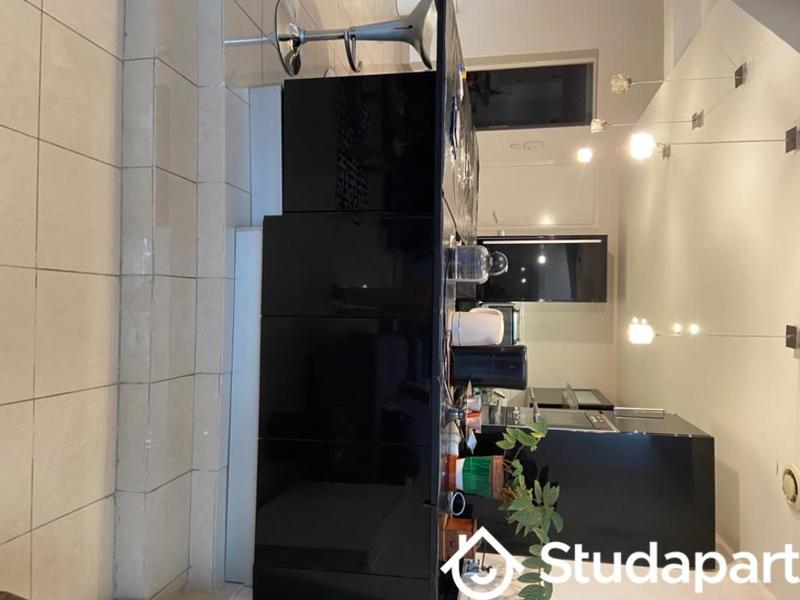 Chambre - 28 m² - 1 pièce