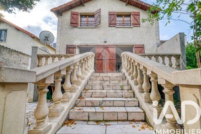 Maison - 148 m² - 6 pièces