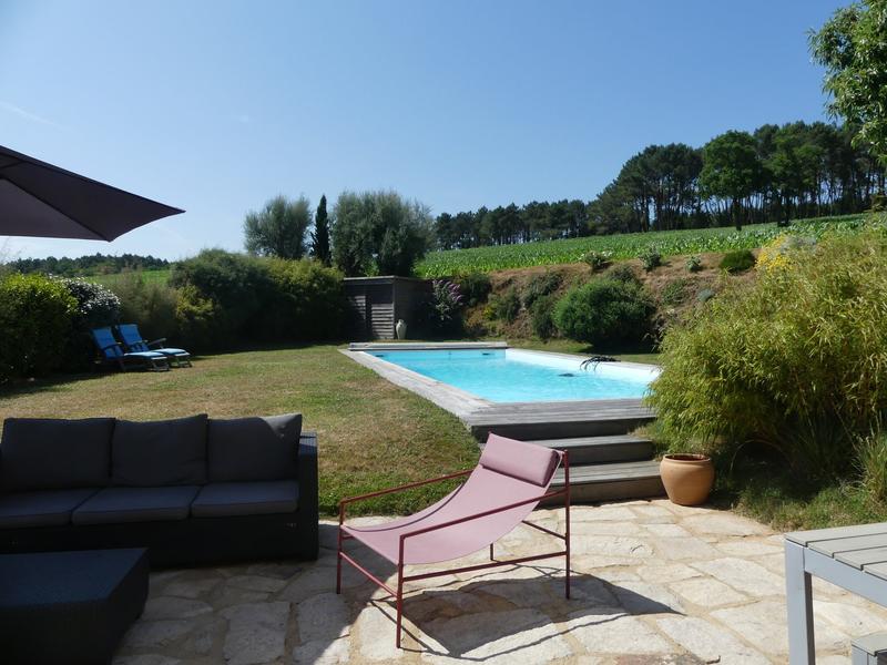 Maison - 202 m² - 6 pièces