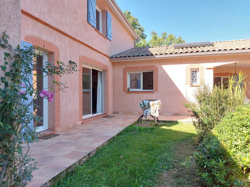 Maison - 179 m² - 5 pièces