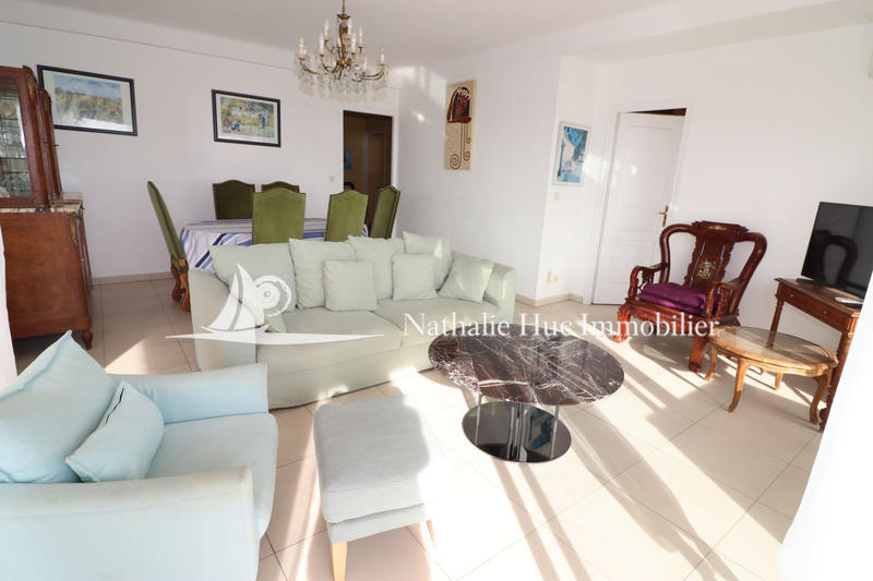 Appartement - 107 m² - 4 pièces