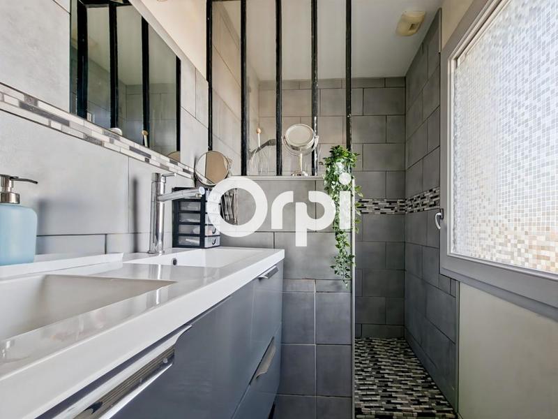 Villa - 110 m² - 5 pièces