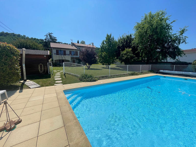 Maison - 160 m² - 6 pièces