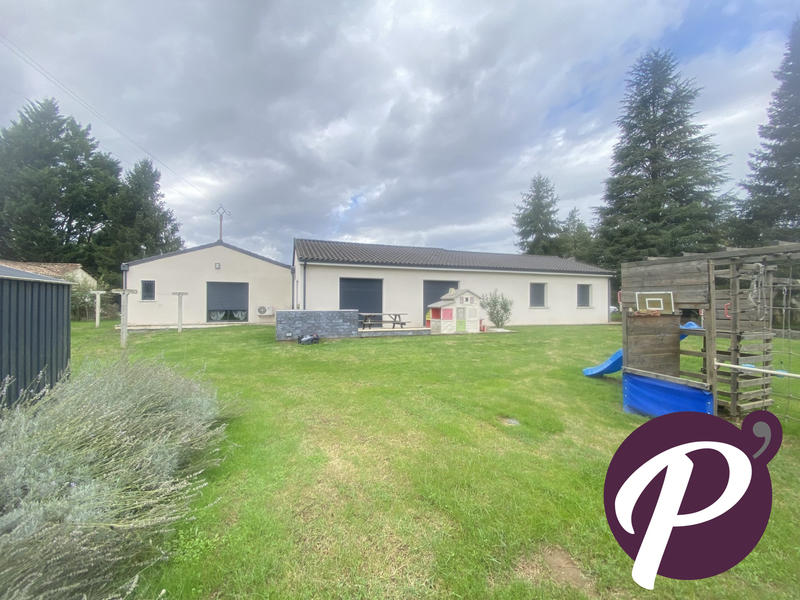 Maison contemporaine - 166 m² - 7 pièces