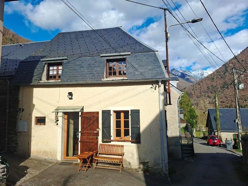 Maison traditionnelle - 81 m² - 4 pièces
