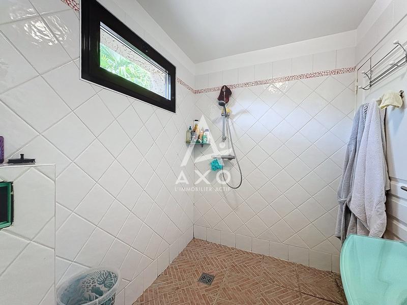 Maison - 122 m² - 4 pièces