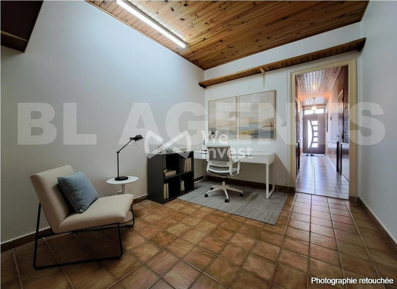 Maison - 213 m² - 8 pièces