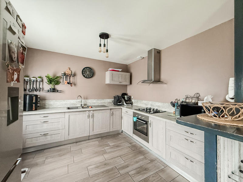 Maison - 100 m² - 4 pièces