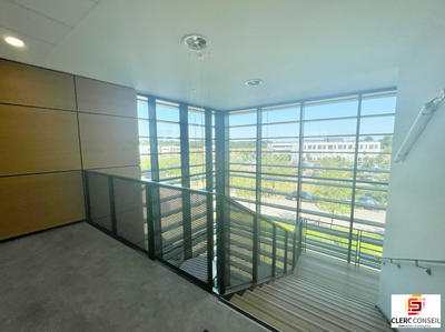 Bureau - 229 m²