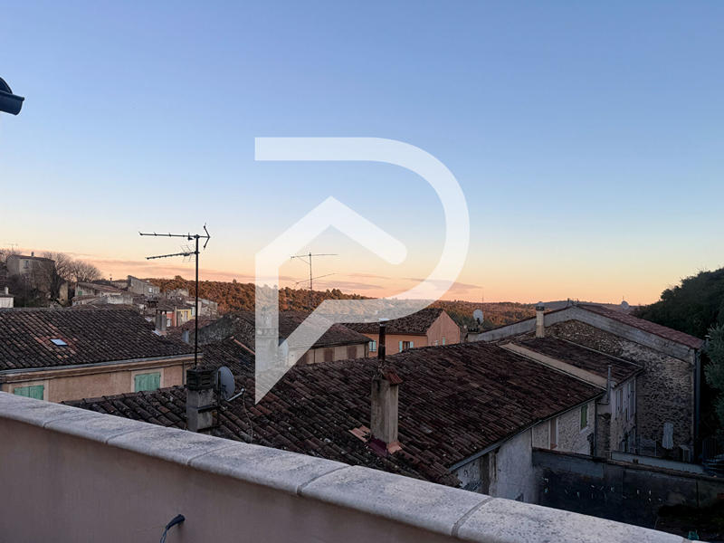 Appartement - 94 m² - 4 pièces