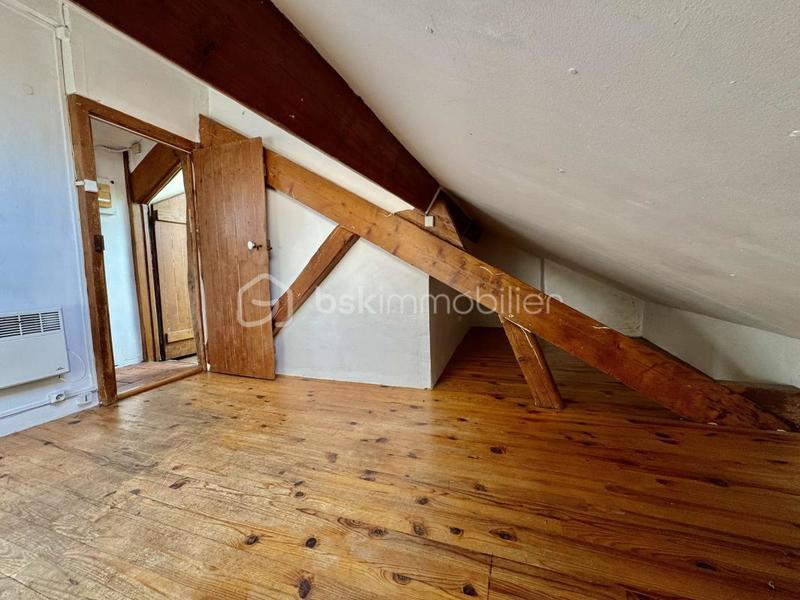 Studio - 9 m² - 2 pièces