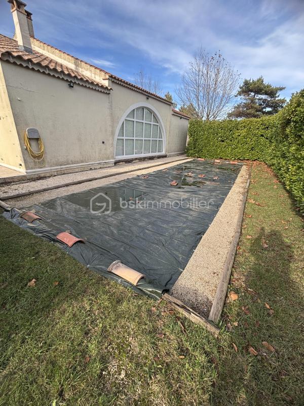 Maison - 166 m² - 6 pièces