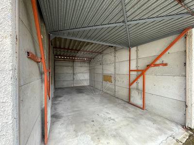 Garage - 14 m²