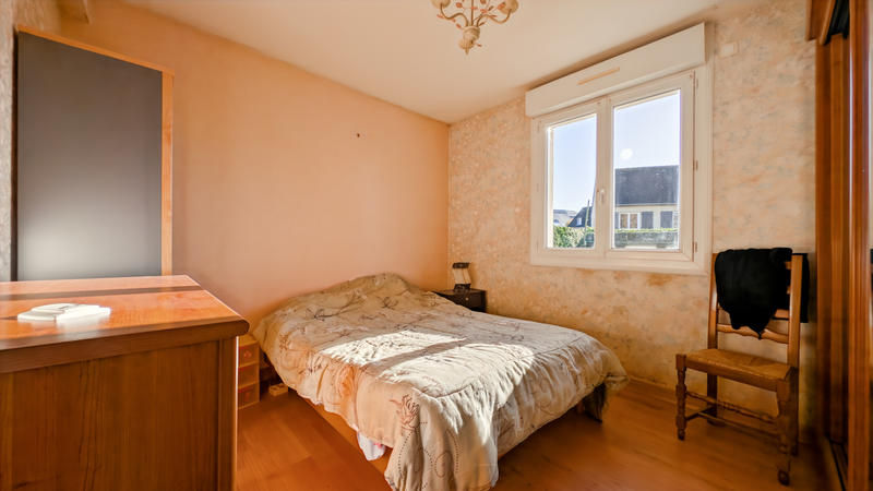 Maison - 103 m² - 5 pièces