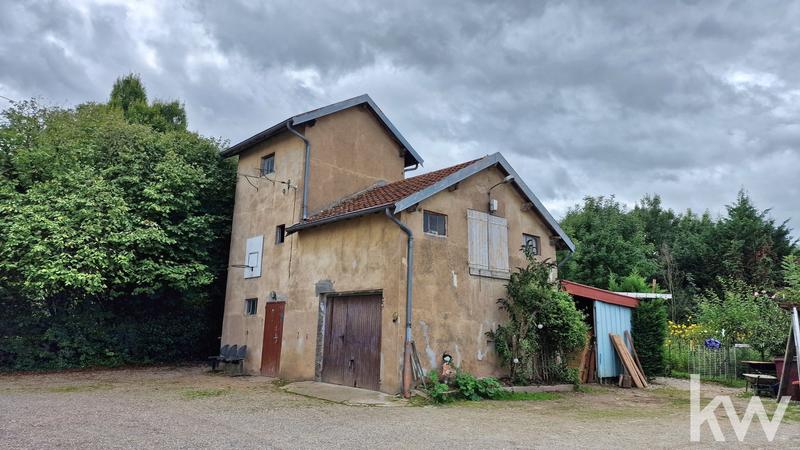 Maison - 102 m² - 5 pièces