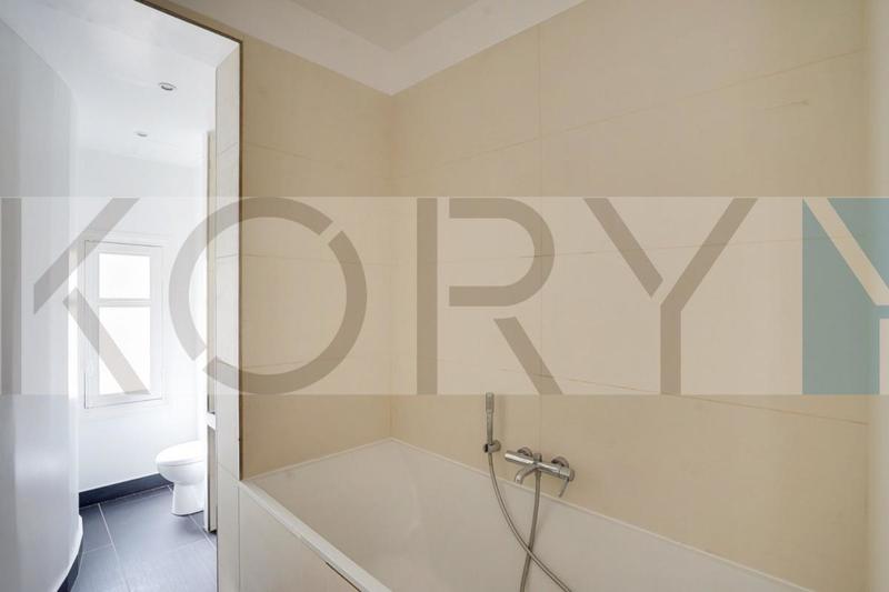 Appartement - 194 m² - 7 pièces