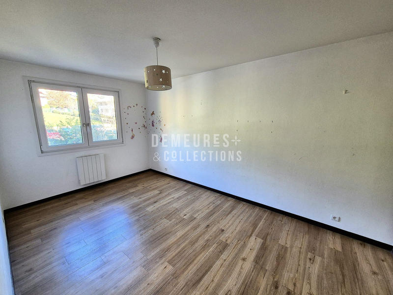 Appartement - 84 m² - 3 pièces