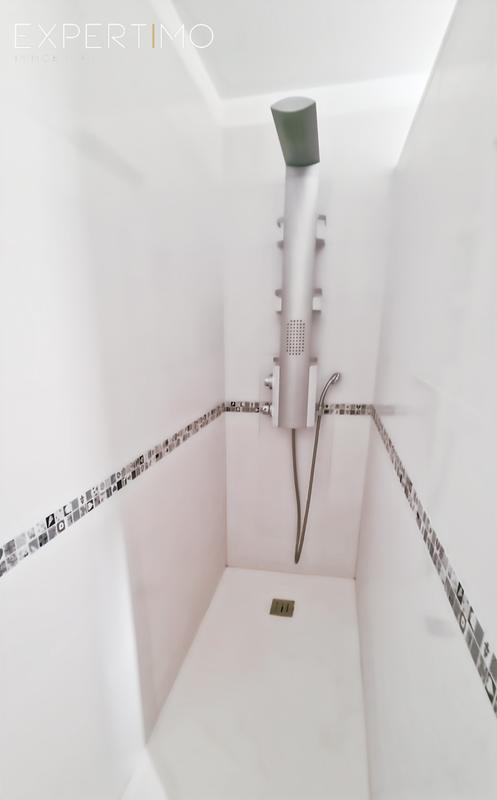 Maison - 187 m² - 6 pièces