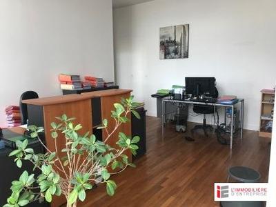 Bureau - 110 m²