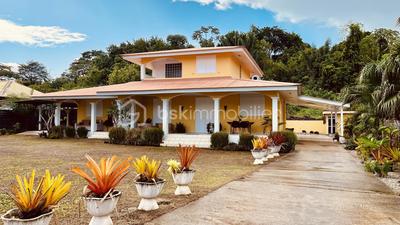 Villa - 154 m² - 6 pièces