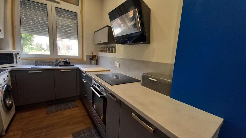 Appartement - 100 m² - 3 pièces