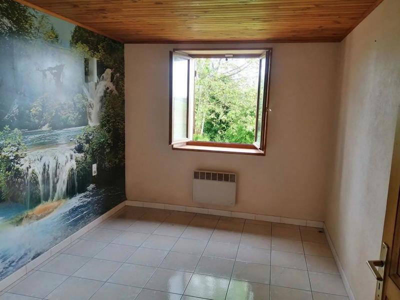 Corps de ferme - 250 m² - 11 pièces