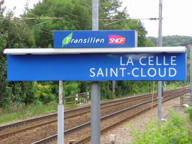 Maison - 210 m² - 10 pièces