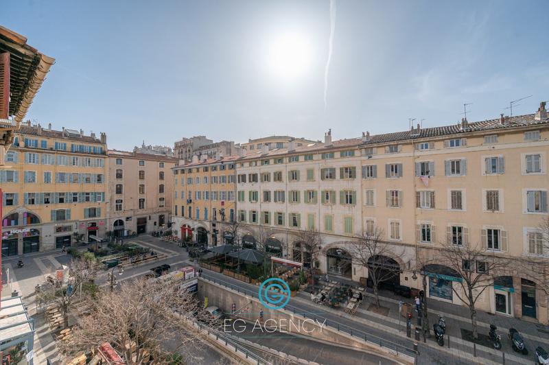 Appartement - 101 m² - 3 pièces