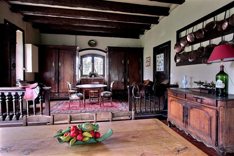 Manoir - 337 m² - 15 pièces