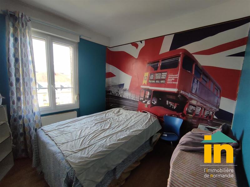 Maison de ville - 84 m² - 5 pièces