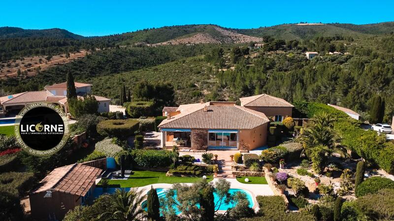 Villa - 186 m² - 5 pièces
