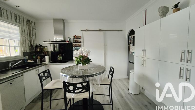 Maison - 122 m² - 5 pièces