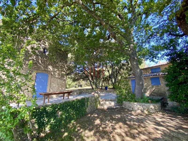 Mas - 478 m² - 15 pièces