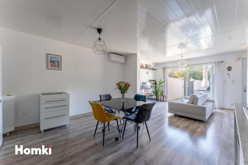 Appartement - 80 m² - 4 pièces