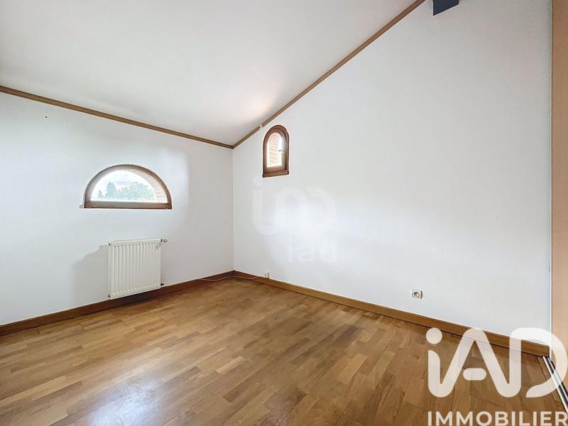 Maison - 206 m² - 9 pièces